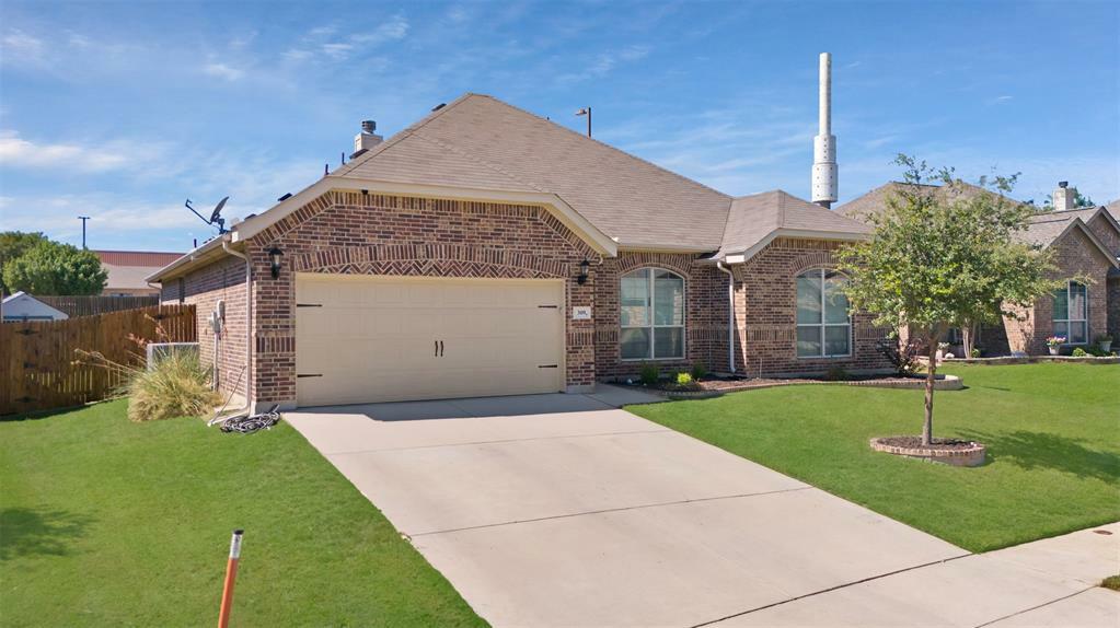 Property Photo:  309 Prince John Drive  TX 76179 