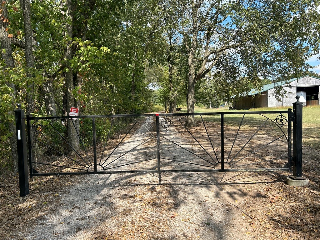 Property Photo:  80 State Route Kk  MO 65772 