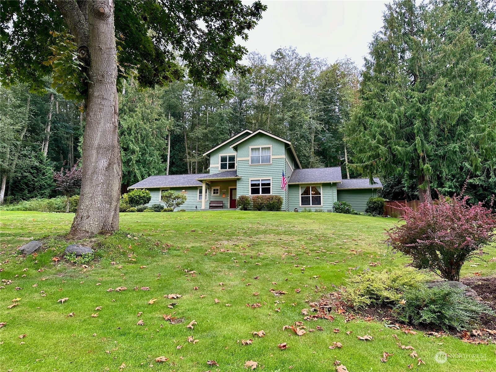 Property Photo:  985  Valerie Drive  WA 98282 