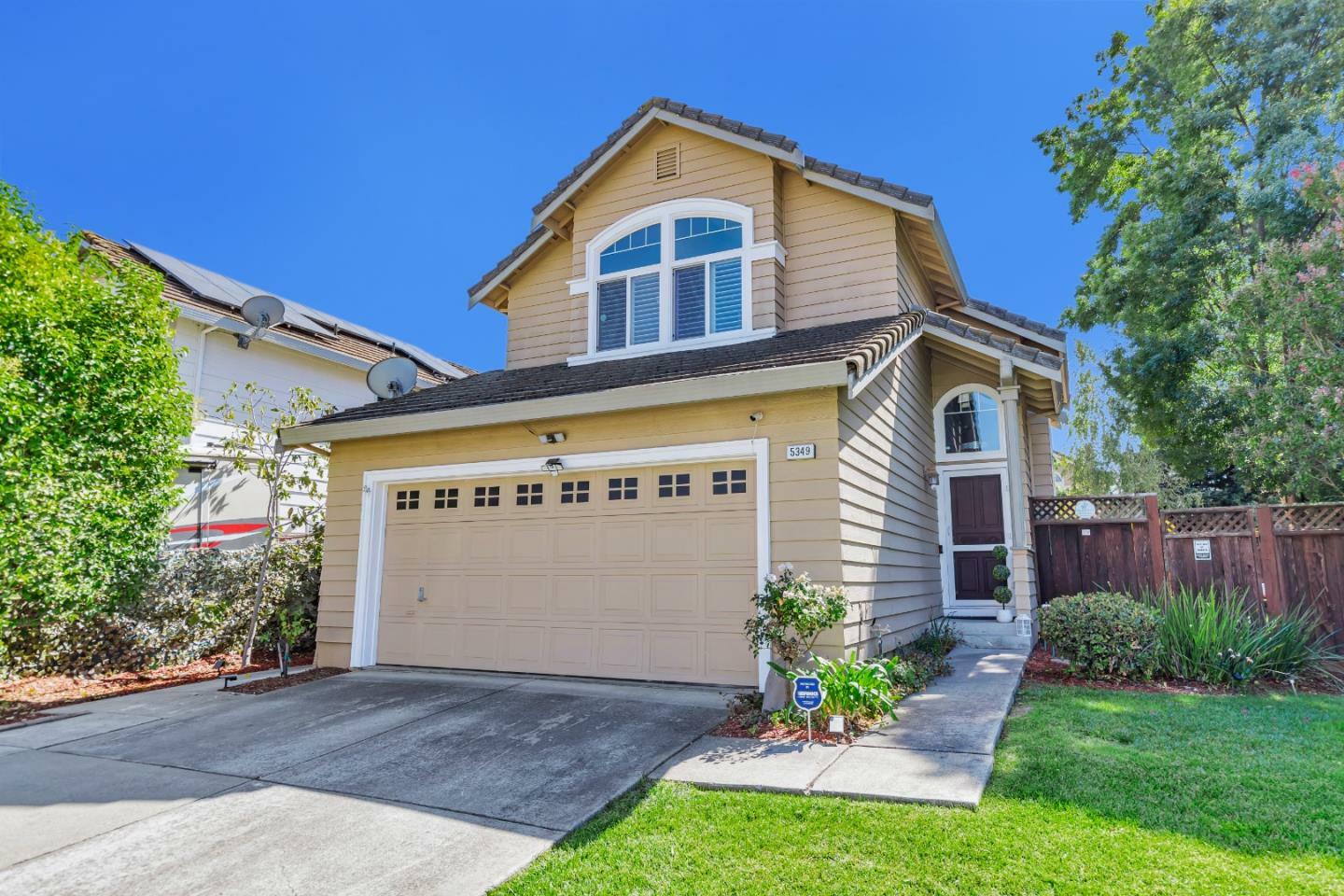 Property Photo:  5349 Hillflower Drive  CA 94551 