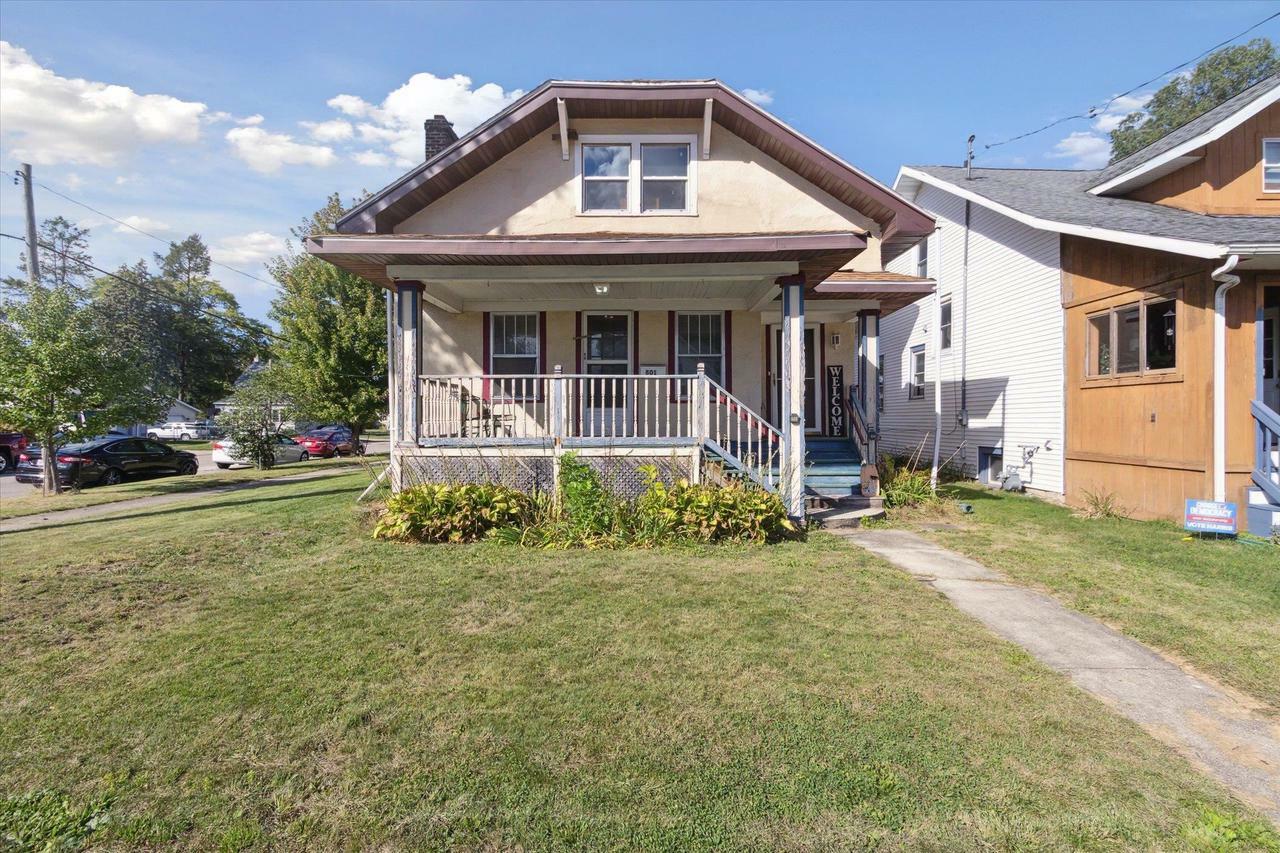 Property Photo:  801 Sherman Avenue  WI 53545 