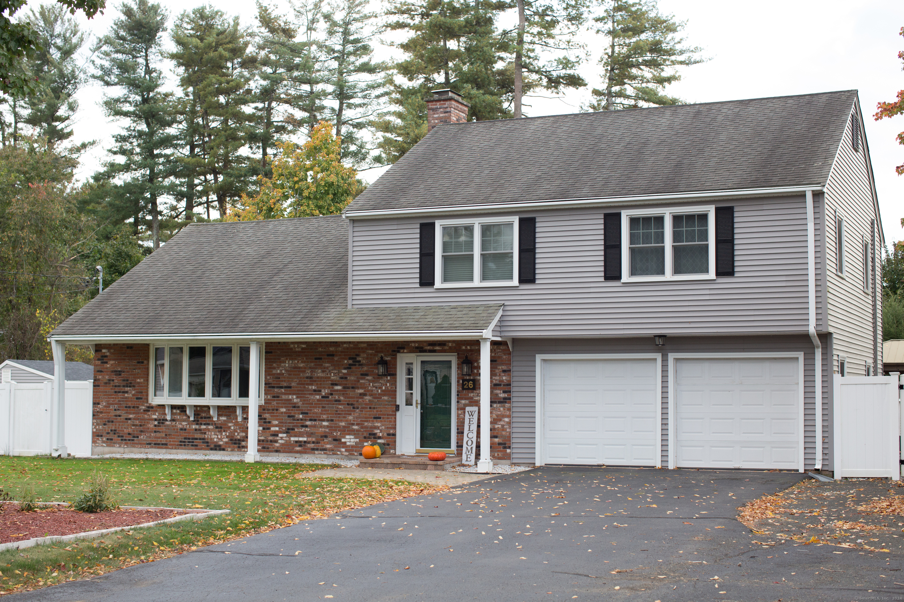 Property Photo:  26 Grimes Brook Place  CT 06070 