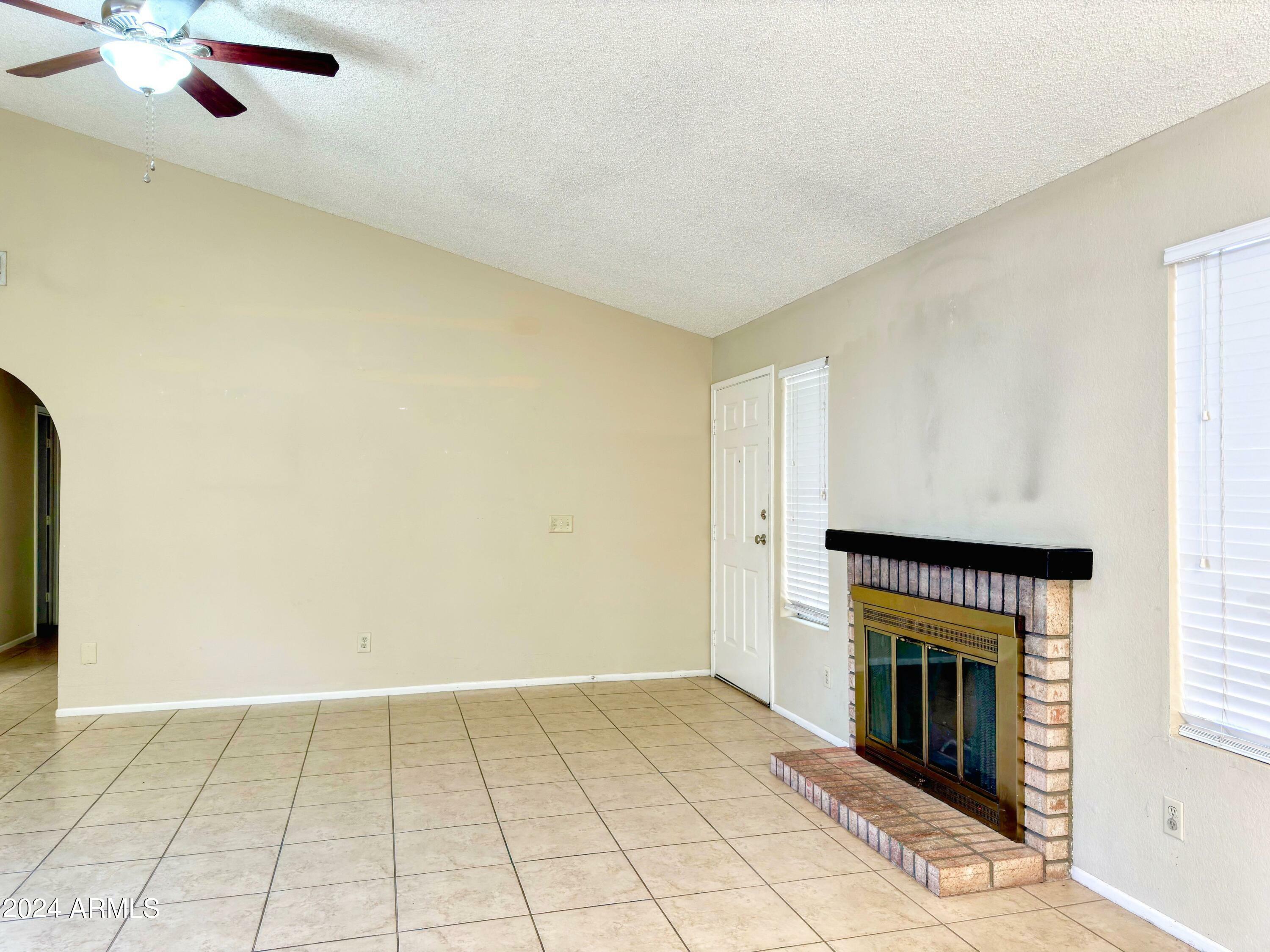 Property Photo:  3881 W Denver Street  AZ 85226 