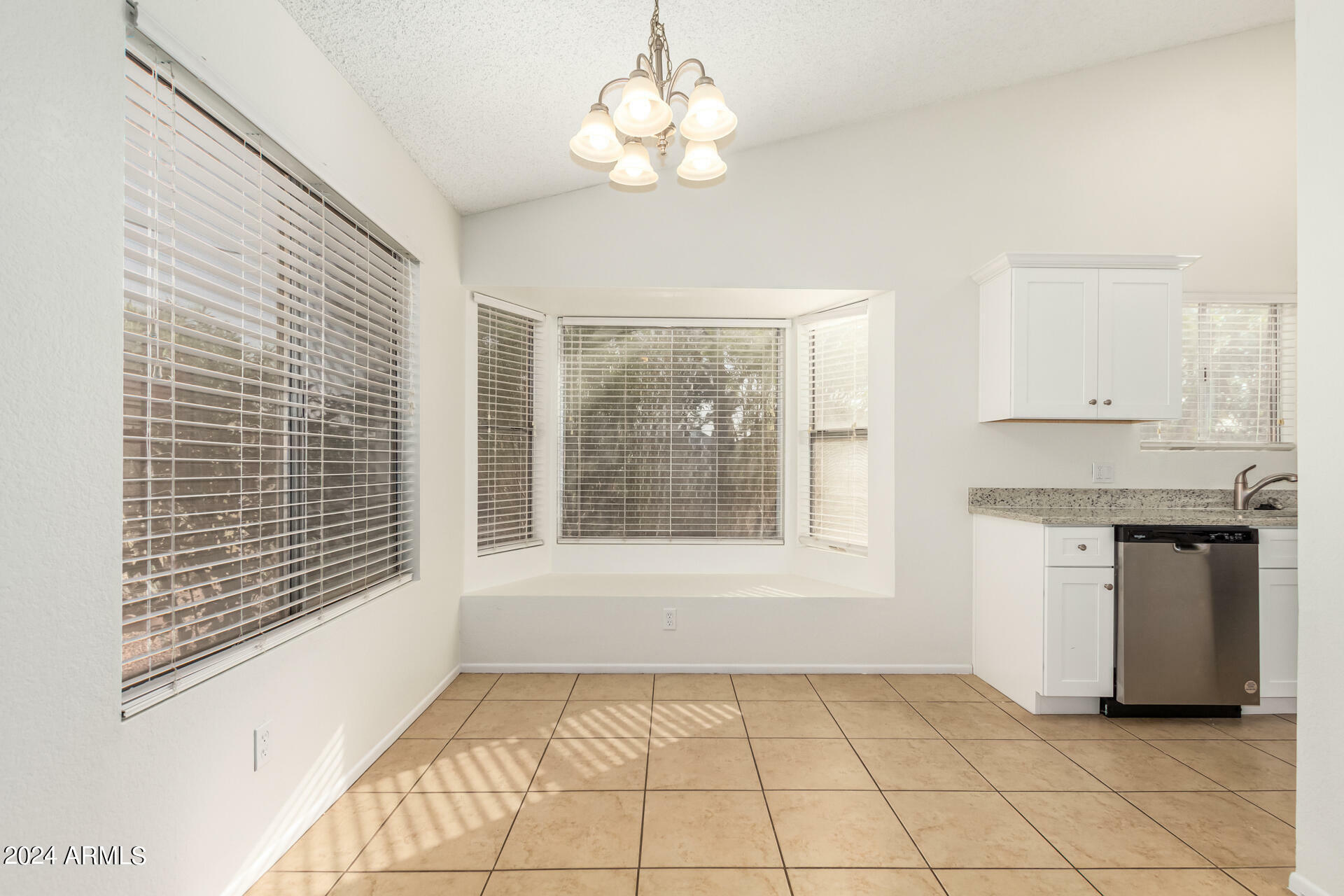 Property Photo:  3881 W Denver Street  AZ 85226 