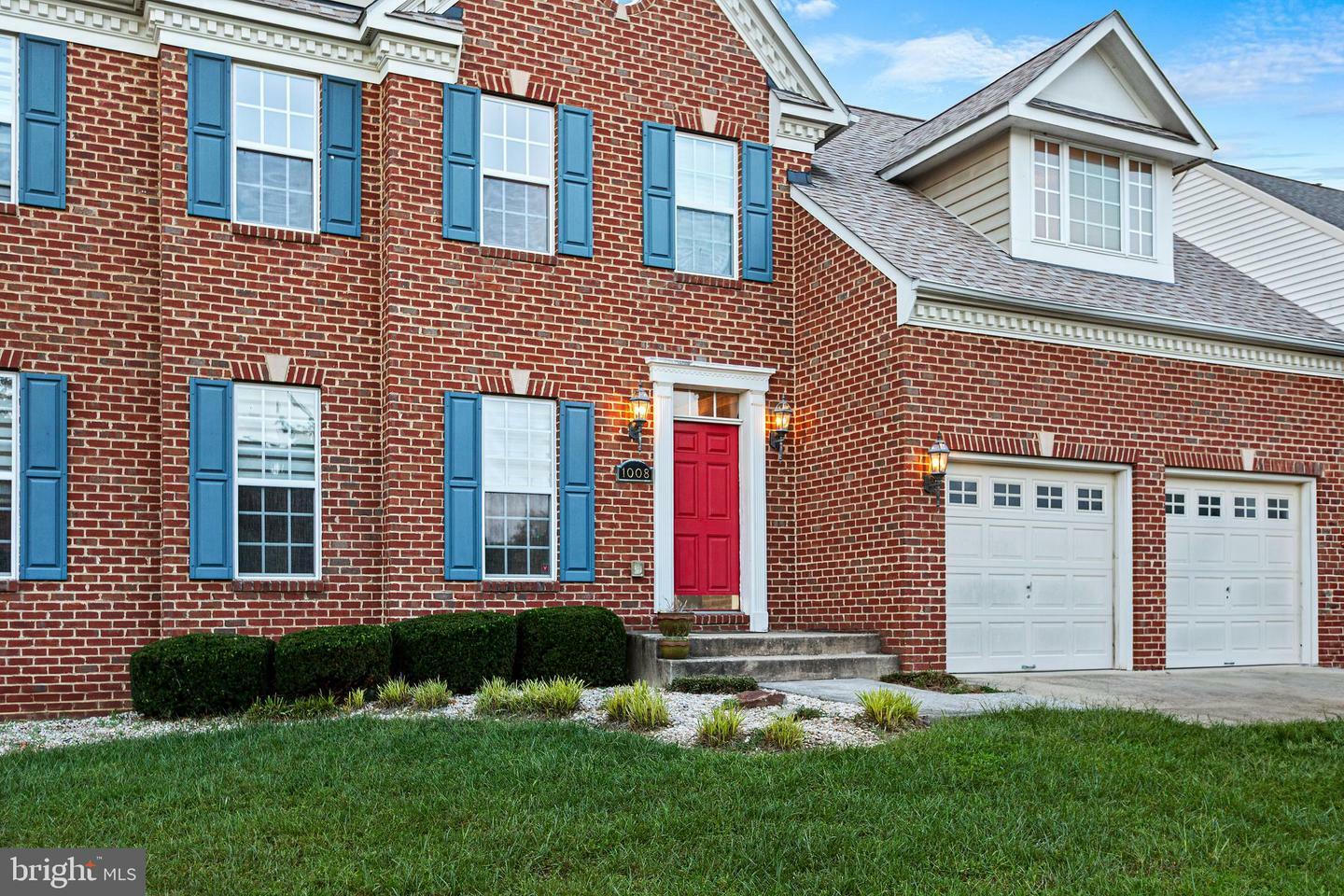 Property Photo:  1008 Ashleigh Station Court  MD 20721 