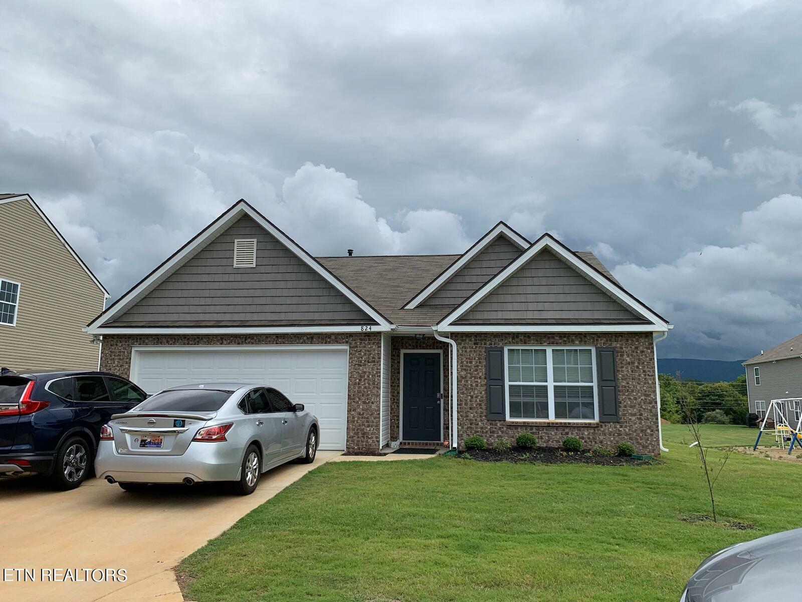 Property Photo:  824 Old Towne Loop Drive  TN 37865 