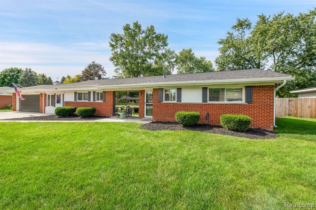 Property Photo: 6657 Snow Apple Drive MI 48346 2161