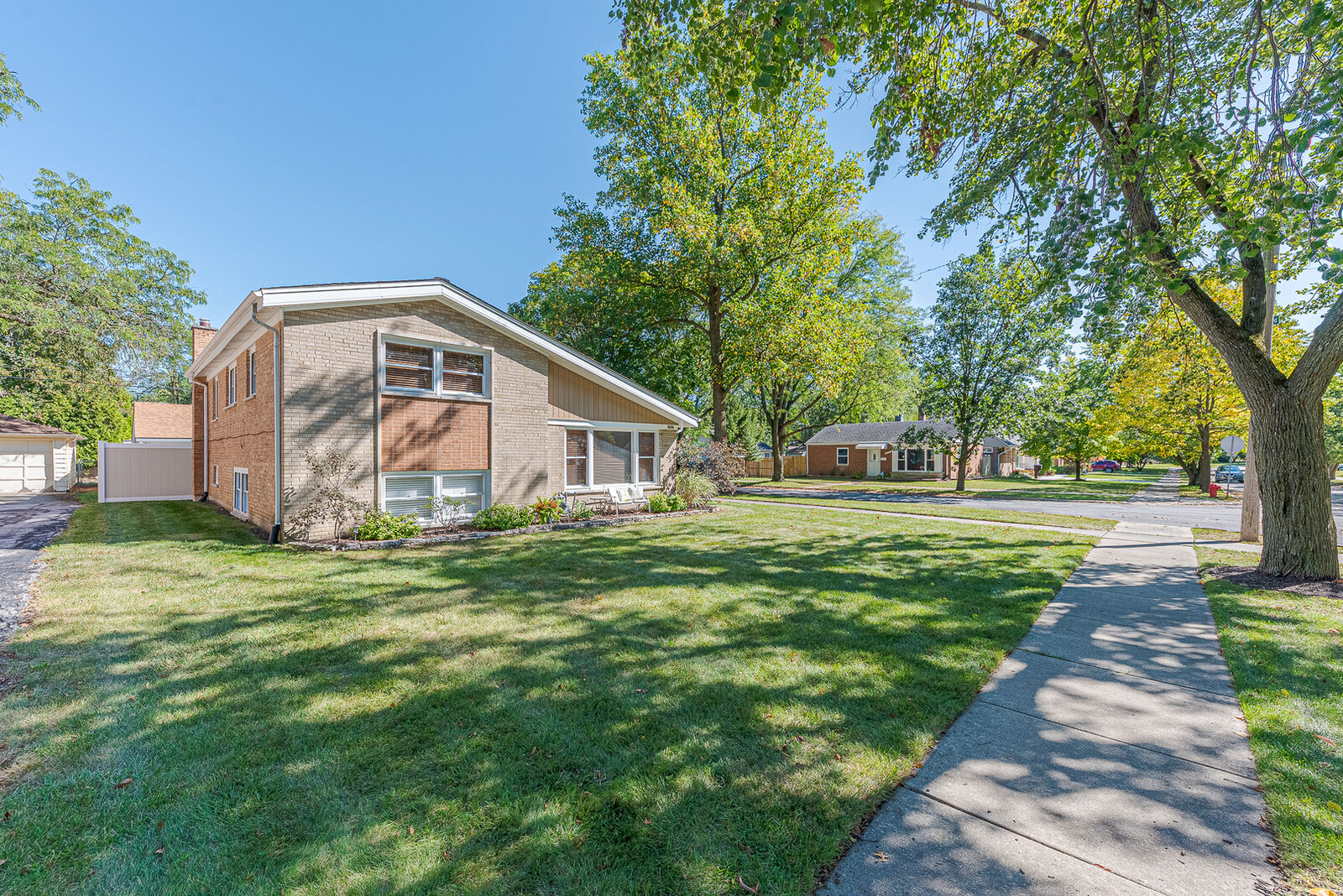 Property Photo: 18547 Klimm Avenue IL 60430