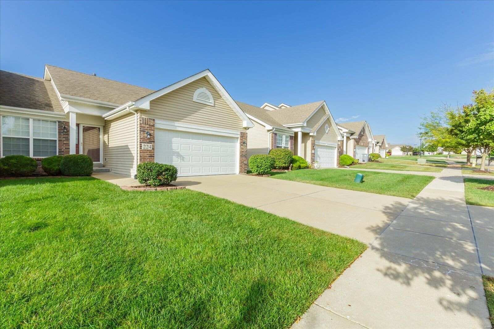 Property Photo: 224 Belmonte Circle MO 63368