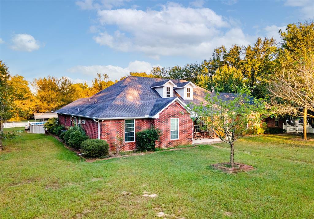 Property Photo:  14226 County Road 434  TX 75771 