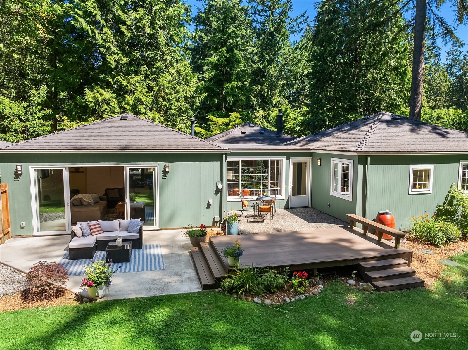 Property Photo:  15207 NE 201st Street  WA 98072 