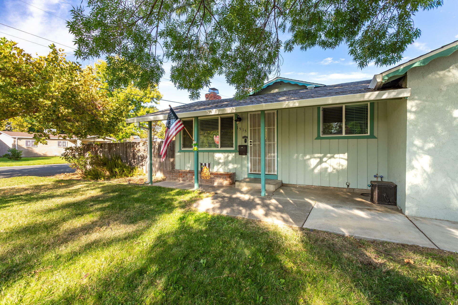 Property Photo:  1515 Valerie Way  CA 96080 