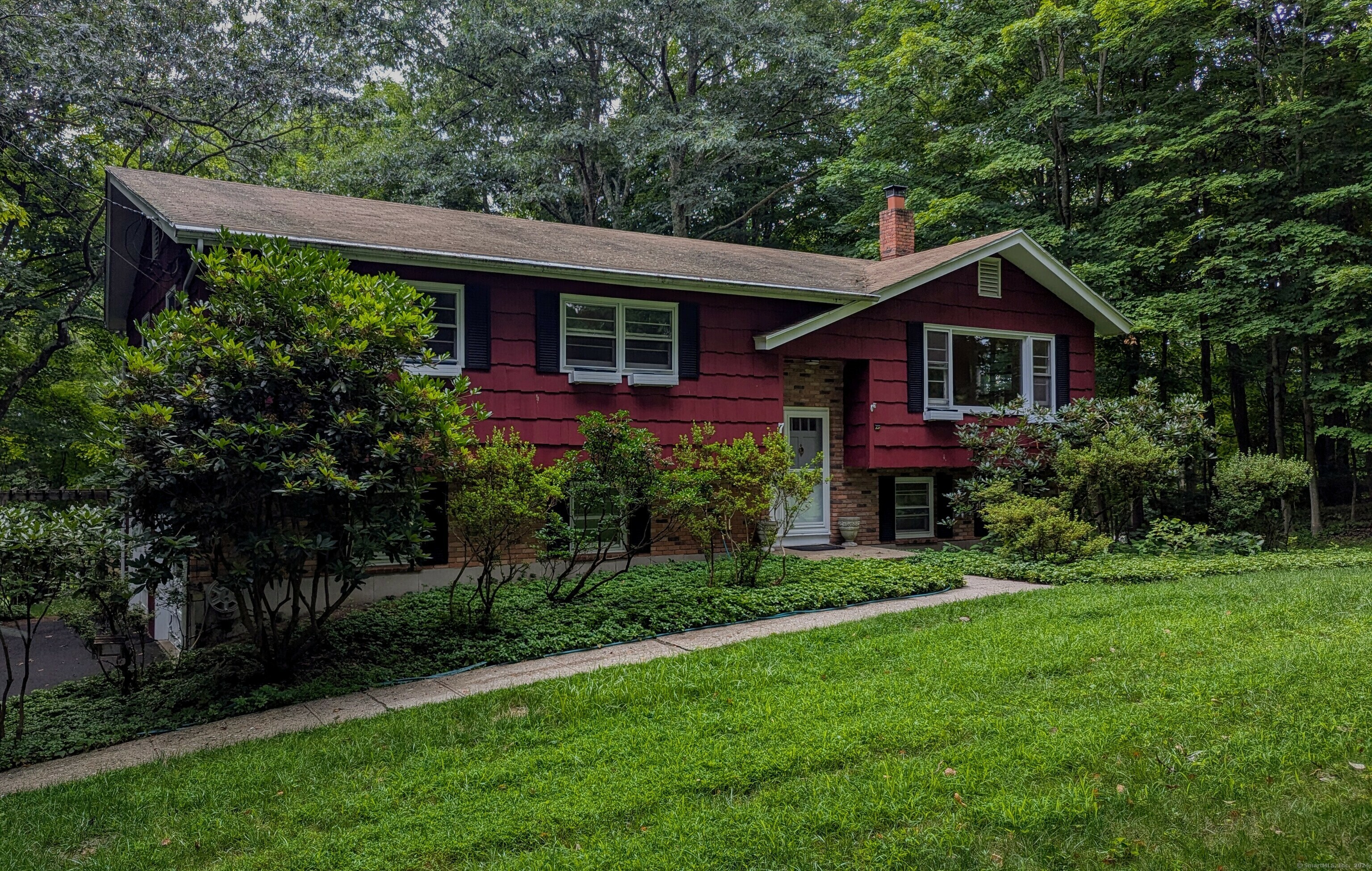 Property Photo:  7 John Perry Drive  CT 06811 