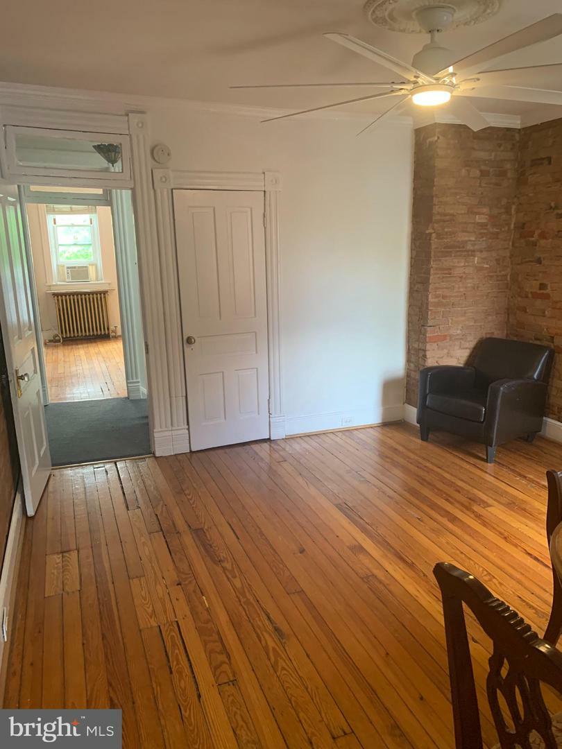 Property Photo:  318 North Carolina Avenue SE 3  DC 20003 