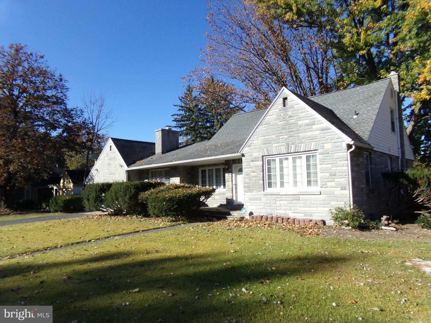 Property Photo:  130 W 47th Street  PA 19606 