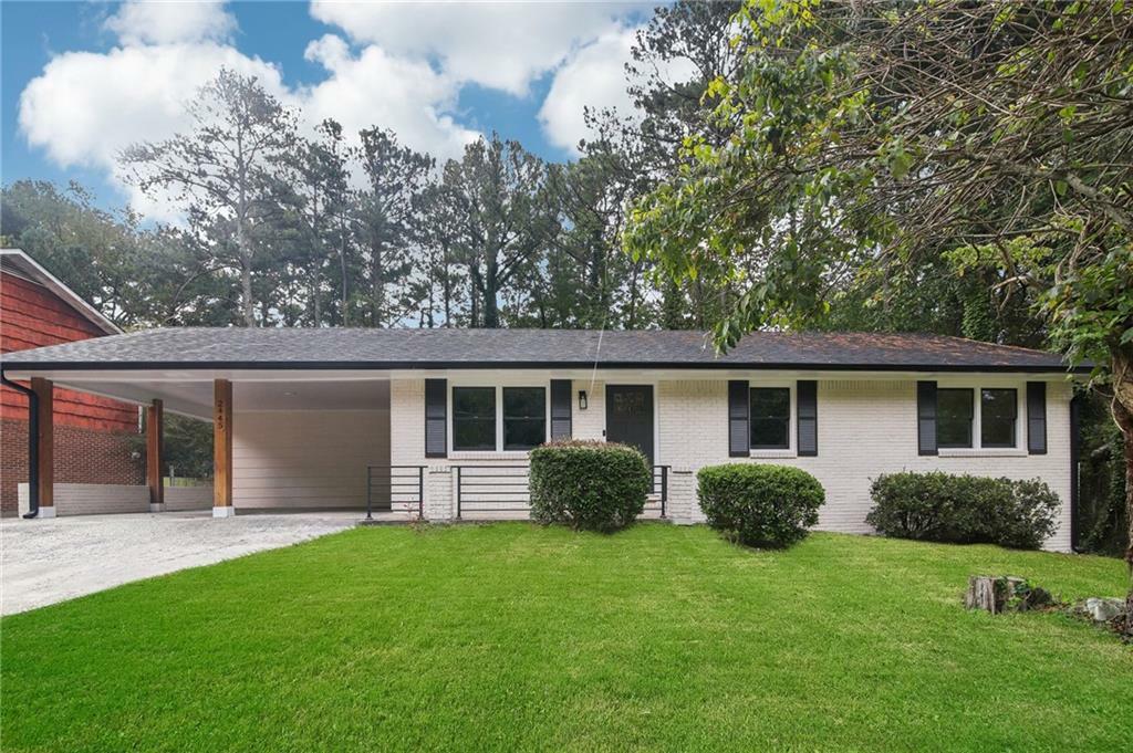 2445 Cheryl Lynne Lane  Atlanta GA 30349 photo