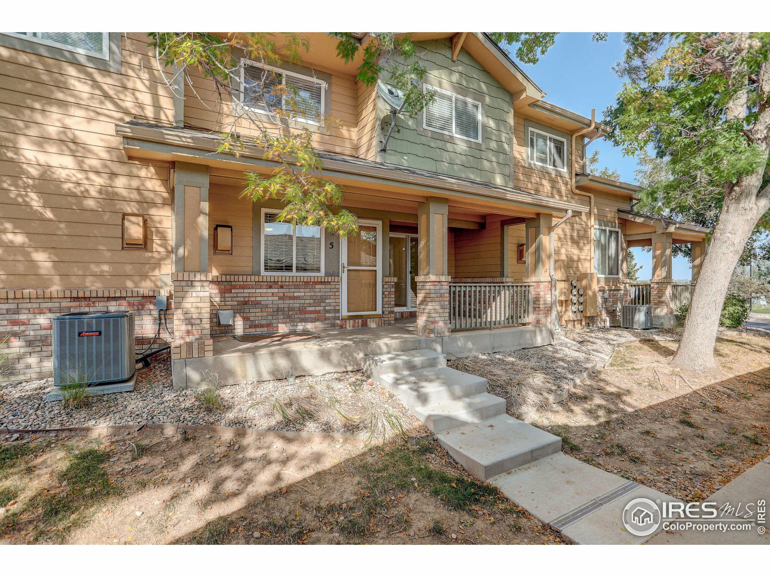 Property Photo:  2621 Rigden Pkwy H-5  CO 80525 