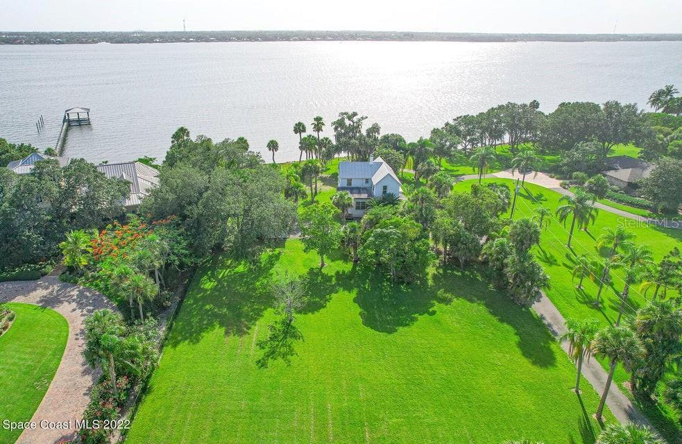 Property Photo: 6255 Lotus Landing FL 32952