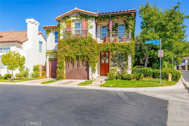 Property Photo: 23301 Montecito Place CA 91354