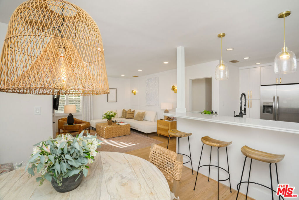 Property Photo: 1301 19th Street CA 90266