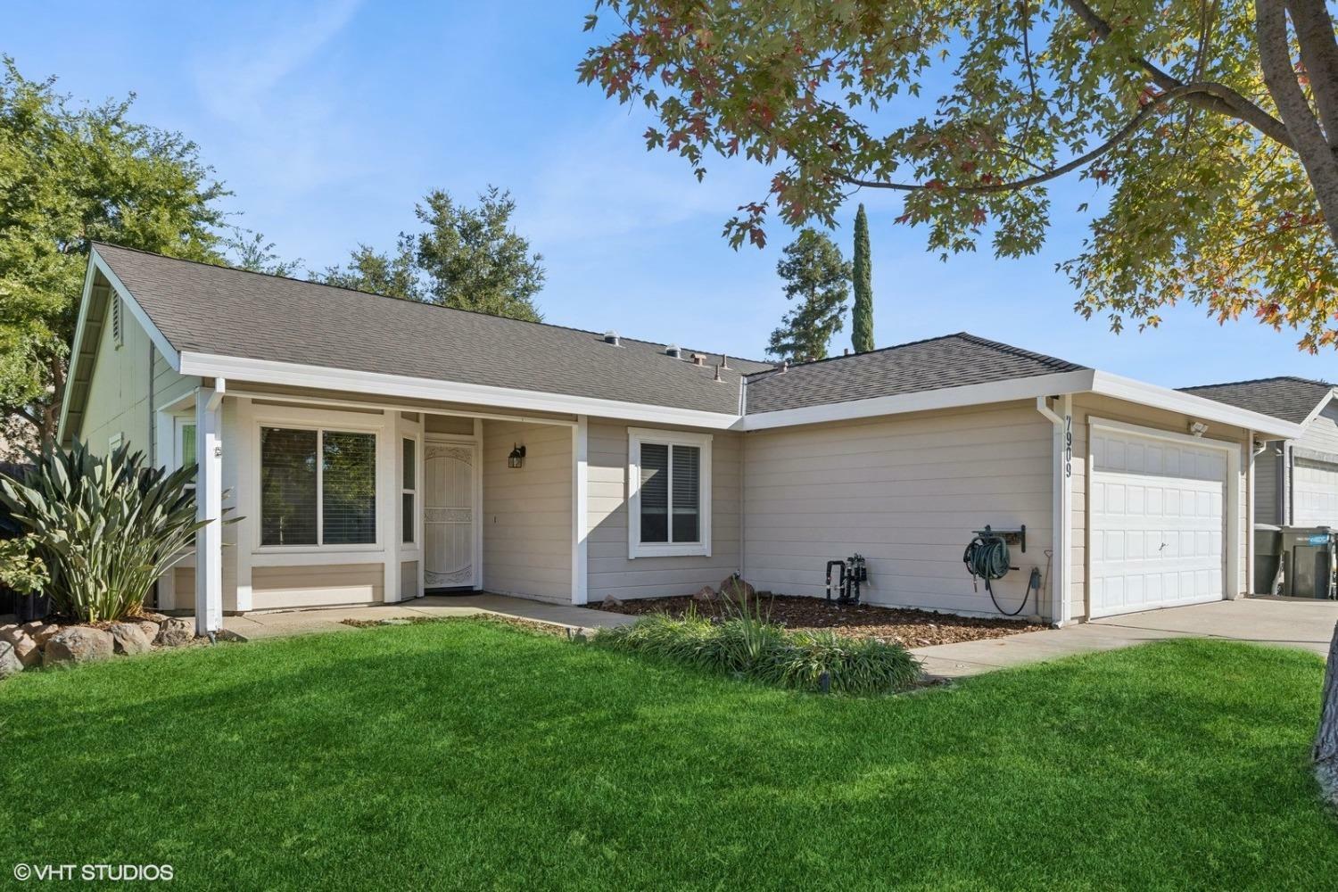 Property Photo:  7909 Ivy Hill Way  CA 95843 