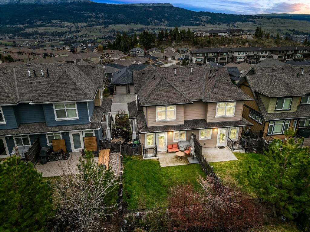 Photo de la propriété:  12889 Lake Hill Lane  BC V4V 2S9 