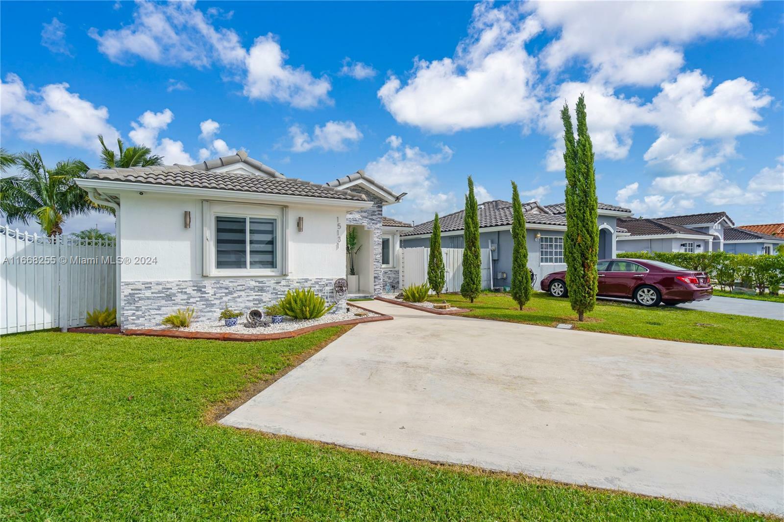 Property Photo:  15131 SW 138th Ter  FL 33196 