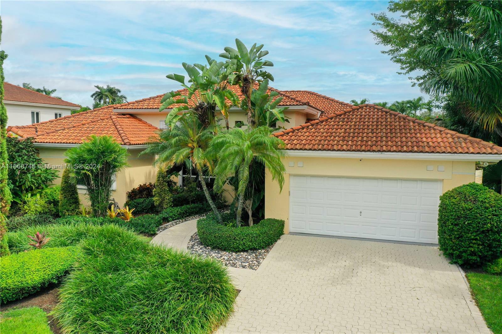 Property Photo:  16701 SW 84th Ct  FL 33157 