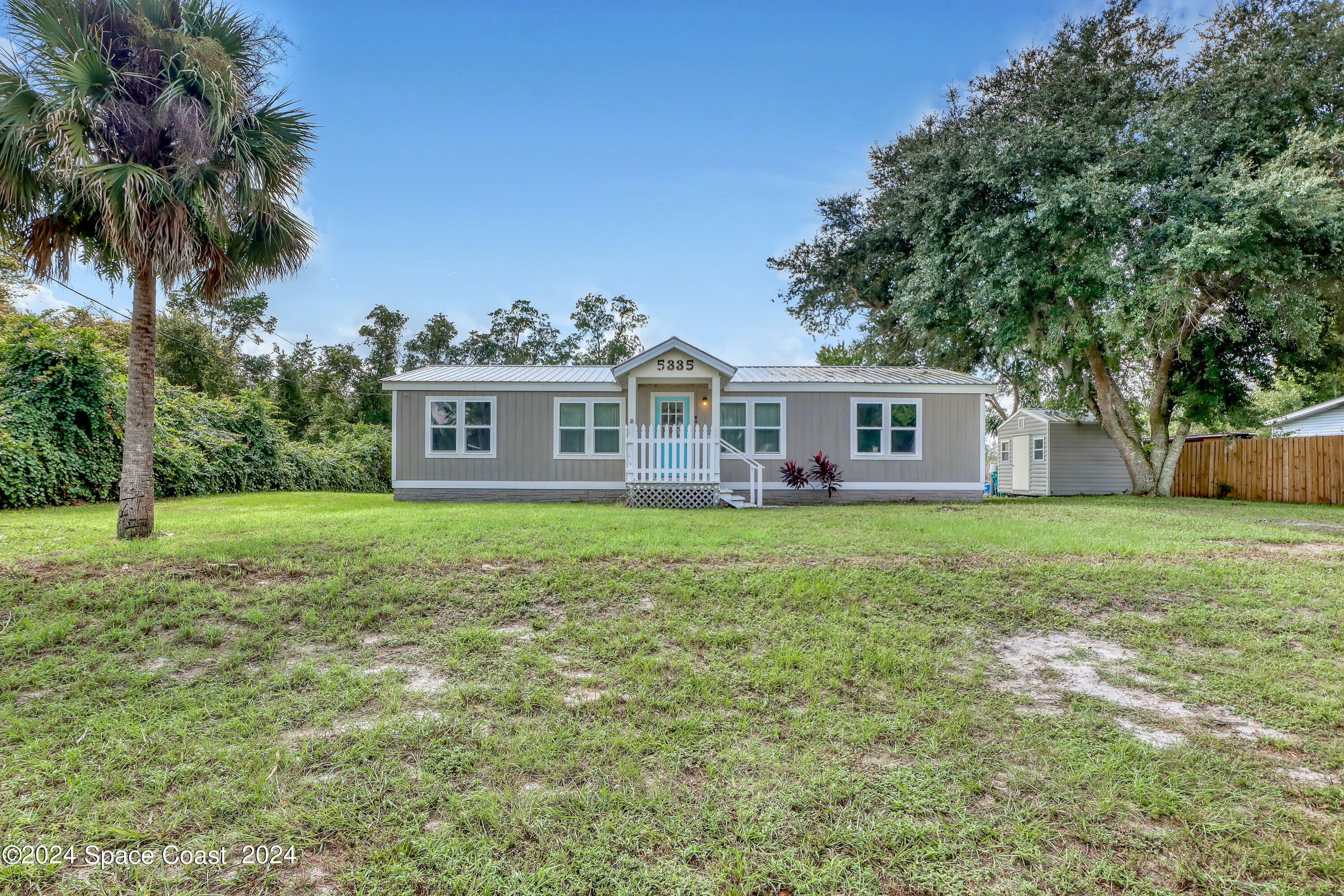 Property Photo:  5335 Bluebill Road  FL 32754 