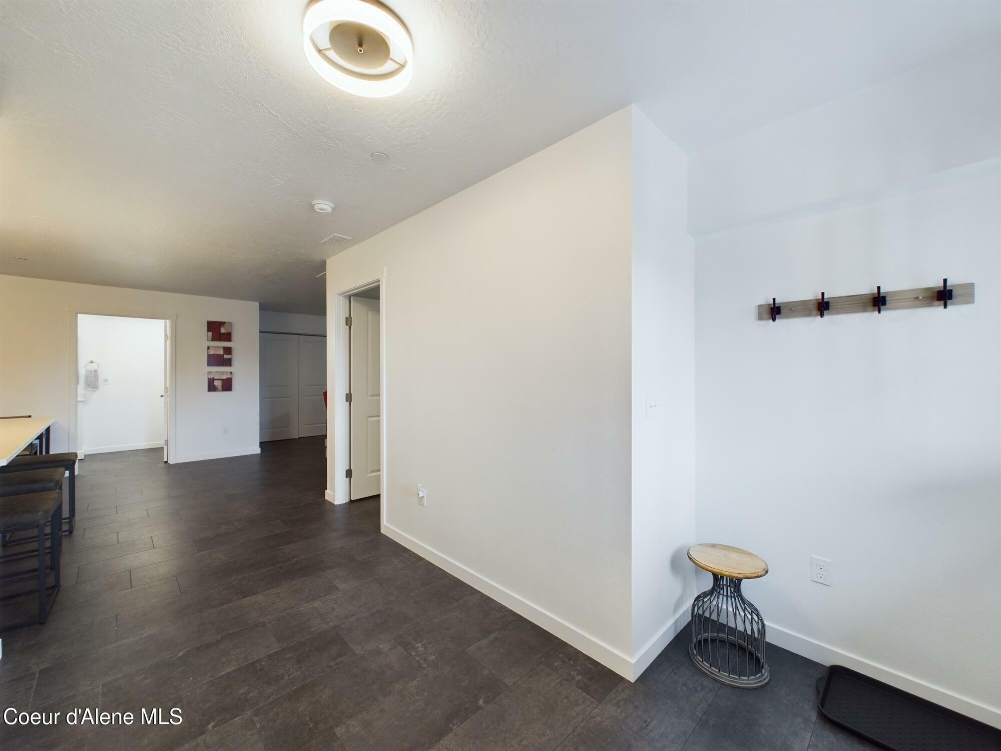 Property Photo:  140 Railroad Ave #4  ID 83837 