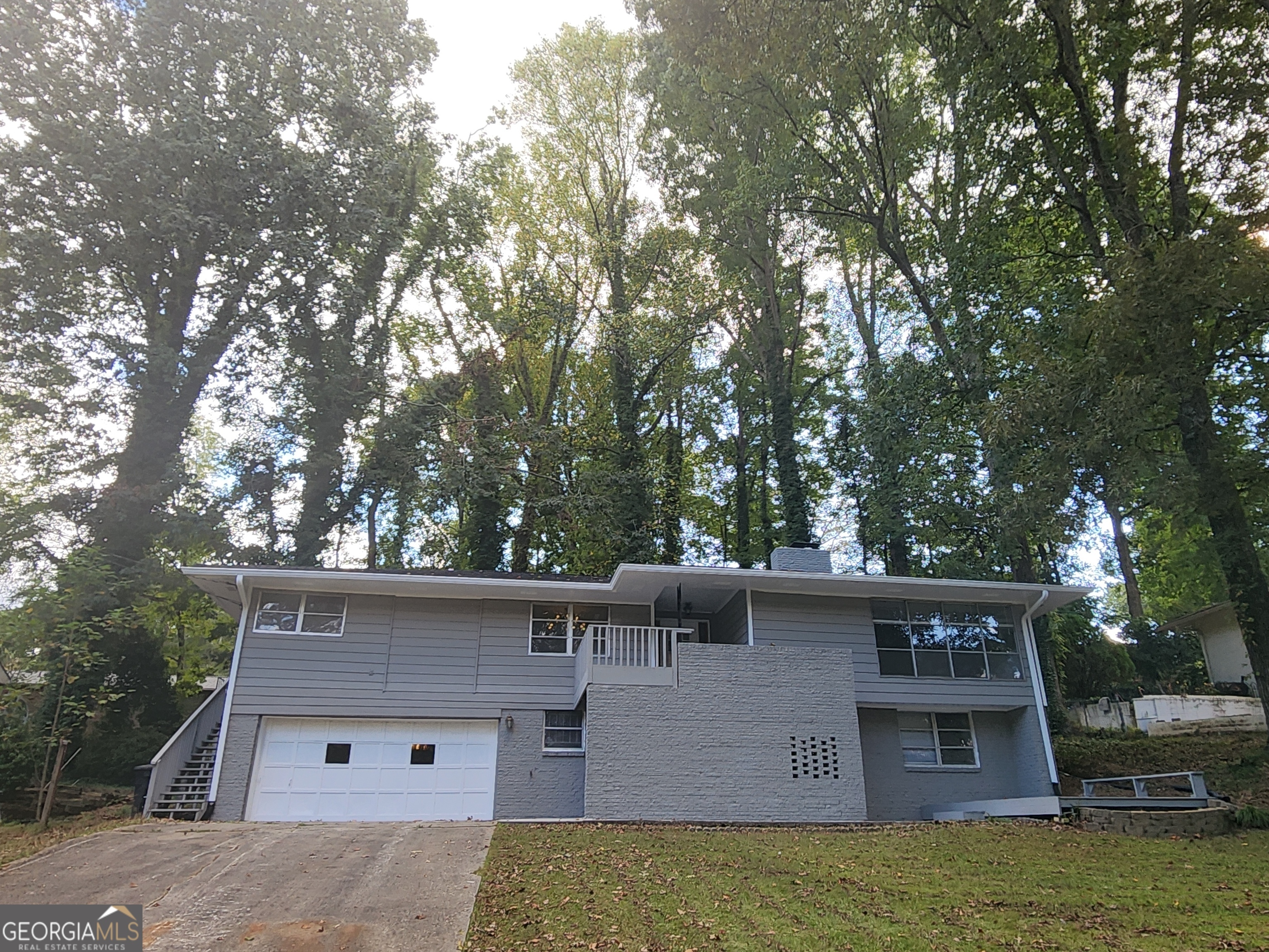 Property Photo: 1383 Hammack Drive GA 30260