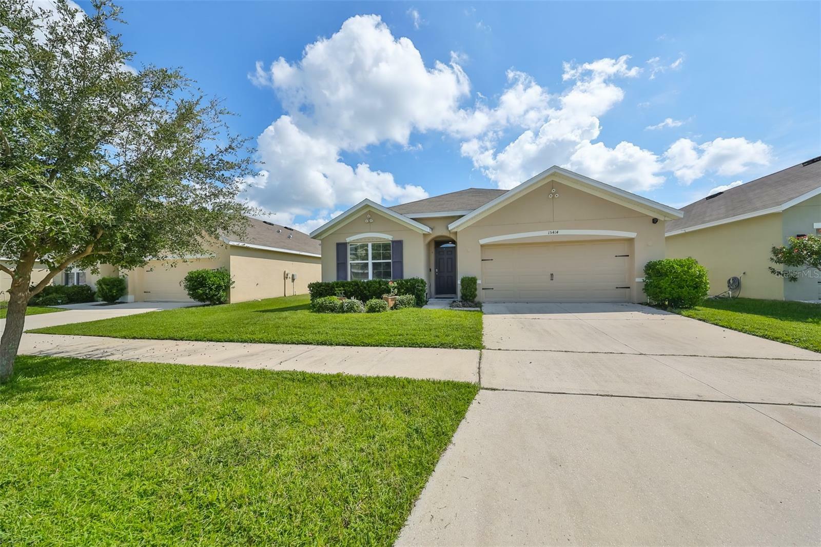 Property Photo:  15414 Ibis Fall Place  FL 33573 