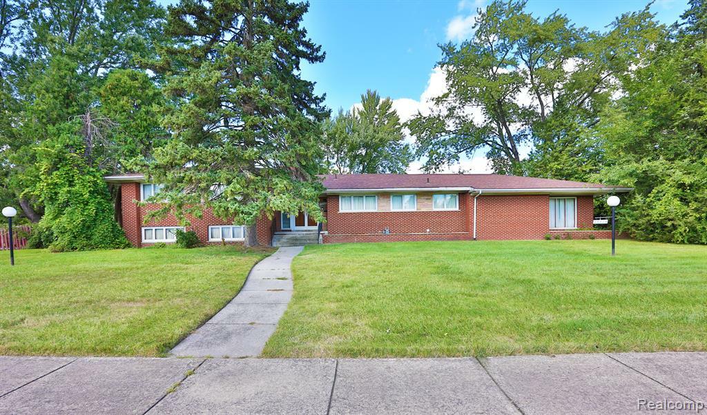 Property Photo: 26824 Lehigh Street MI 48141 3129
