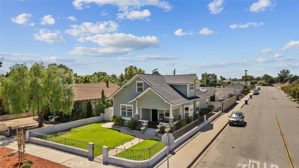 Property Photo:  329 N Campus Avenue  CA 91786 