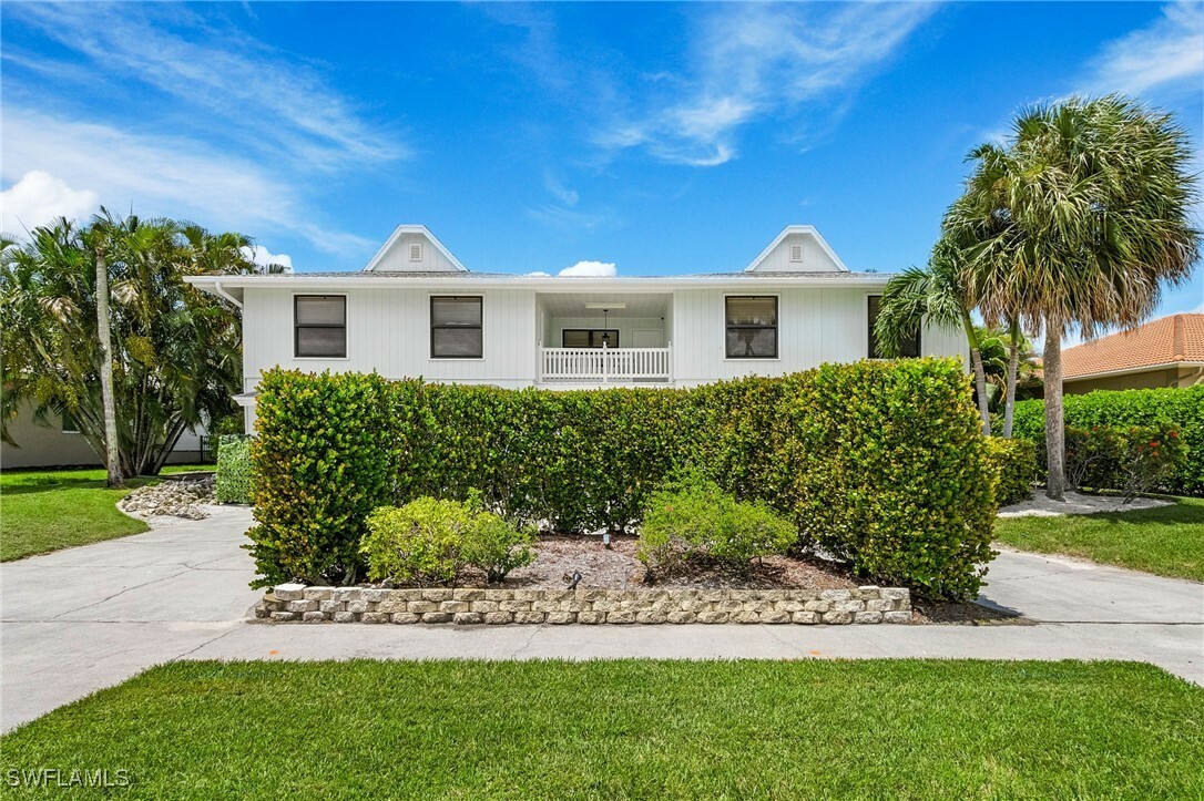 Property Photo:  252 N Barfield Drive  FL 34145 