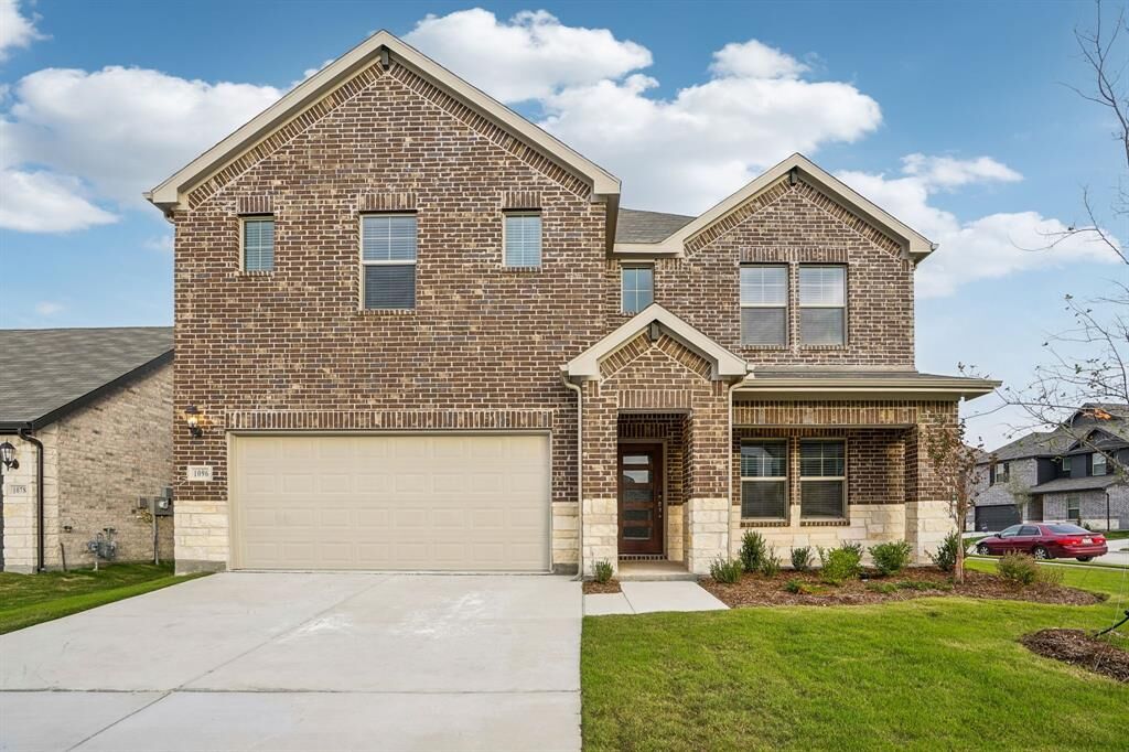 Property Photo:  1096 Eagle Run Lane  TX 75166 