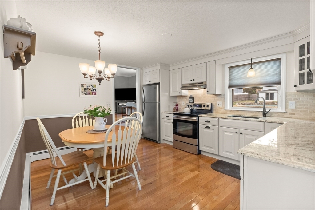 Property Photo: 4 Pioneer Circle MA 01970