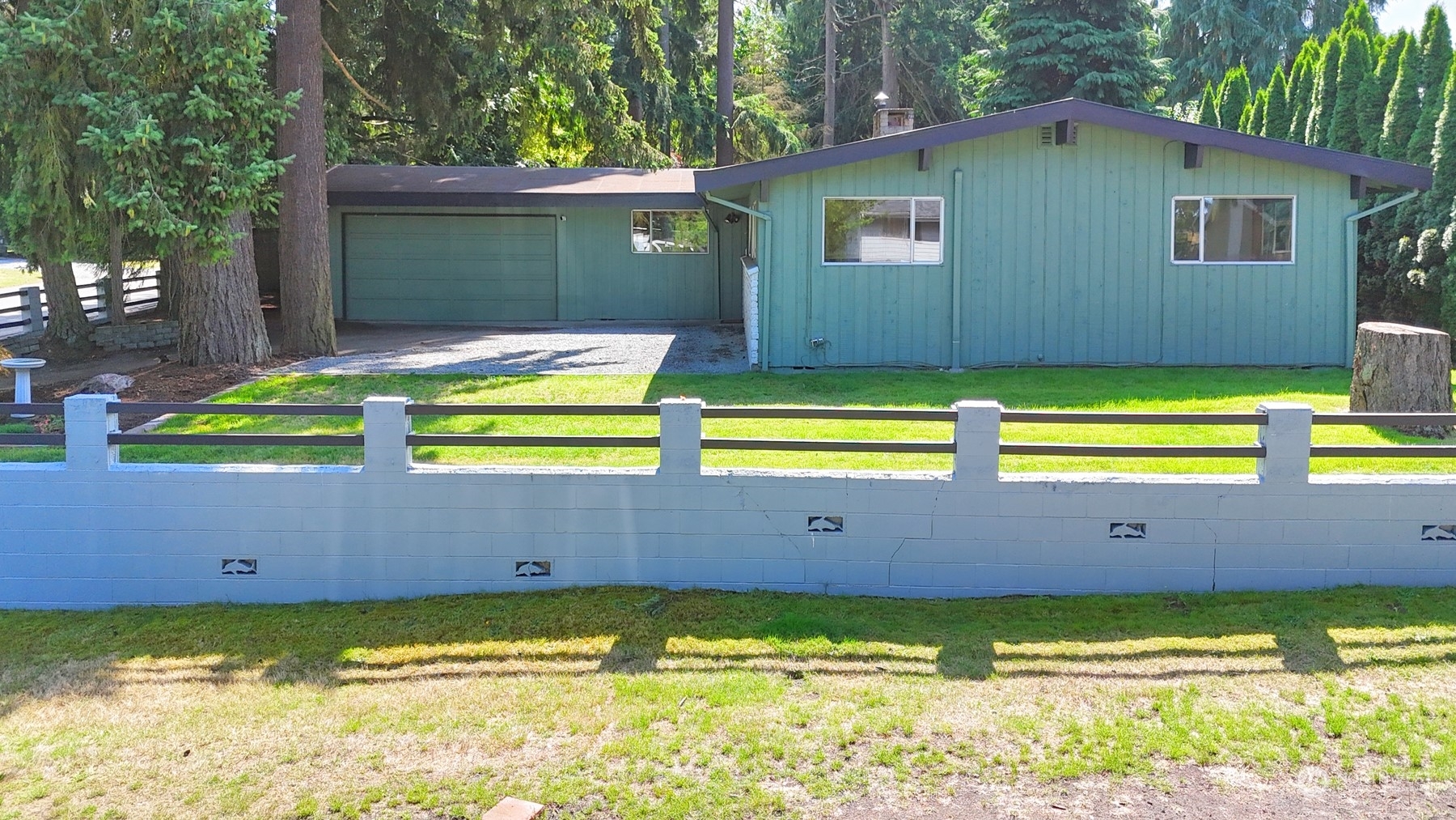 Property Photo:  22202 64th Avenue W  WA 98043 