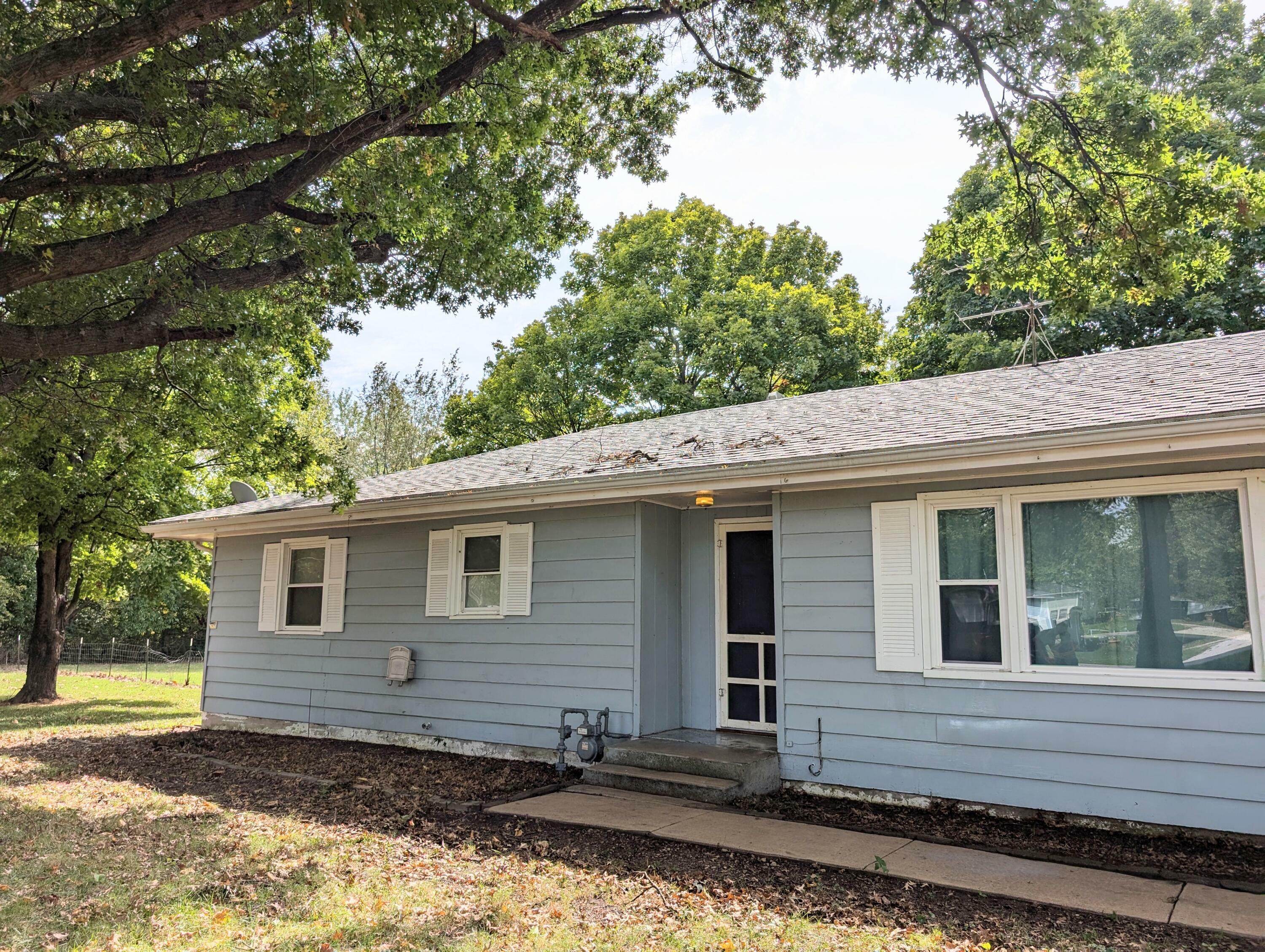 Property Photo:  6110 W State Highway Ee  MO 65802 