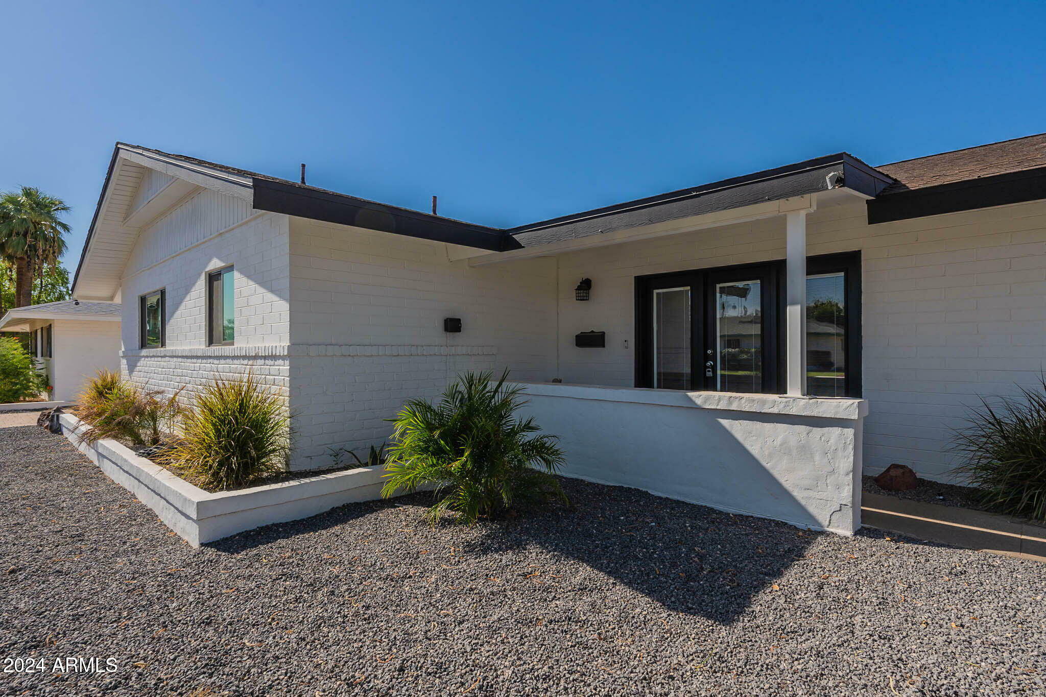 Property Photo:  8250 E Rancho Vista Drive  AZ 85251 