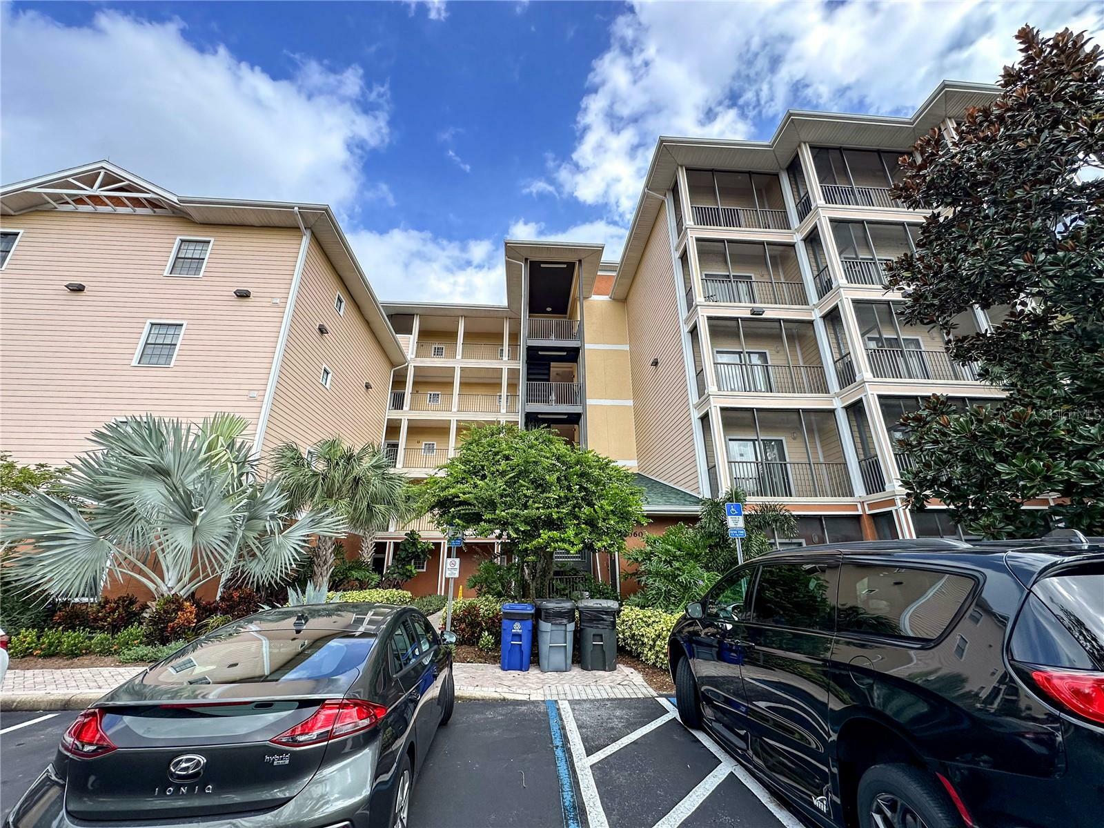 Property Photo:  3060 Pirates Retreat Court 408  FL 34747 