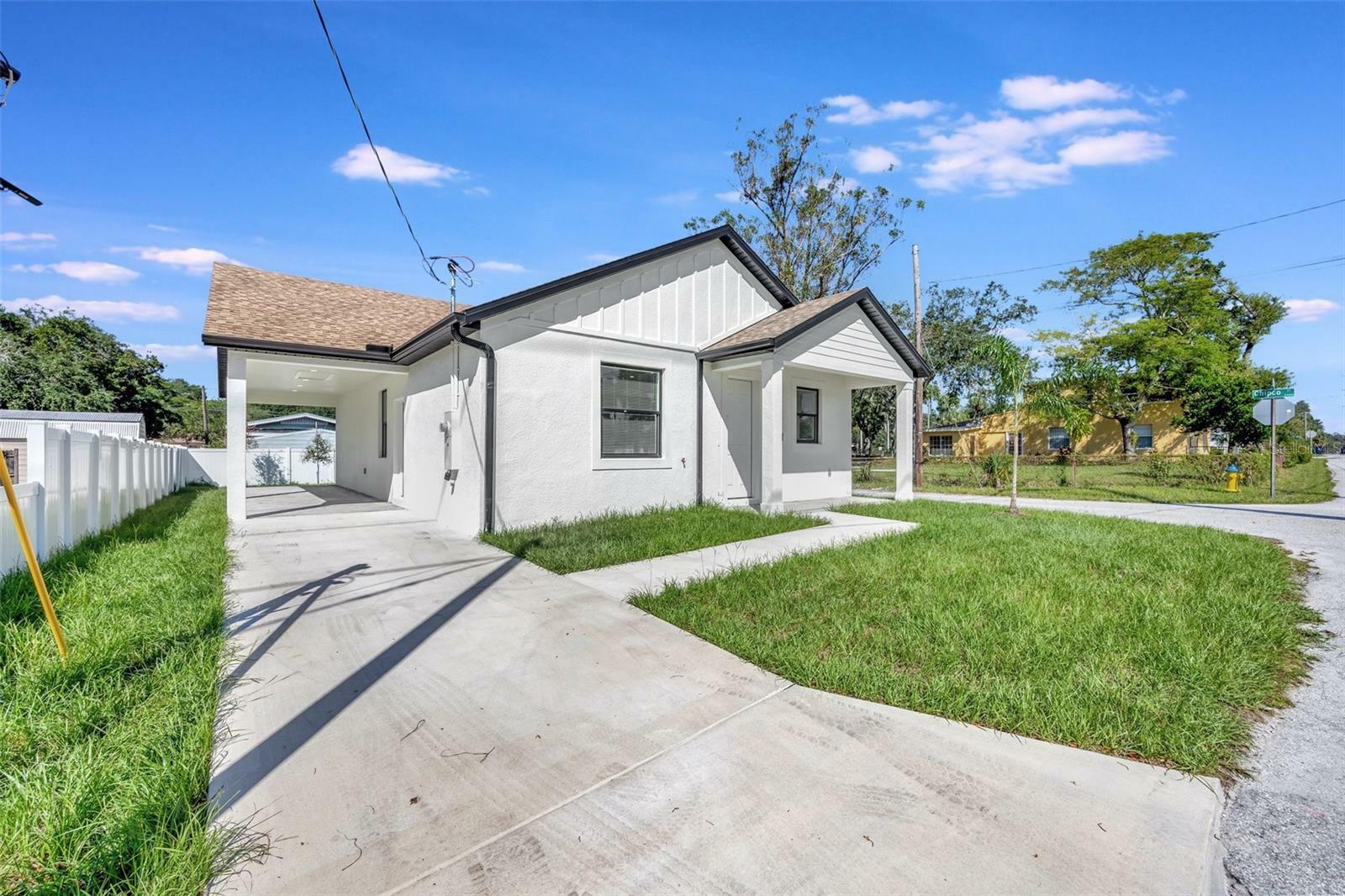 Property Photo:  3422 Machado Street  FL 33605 