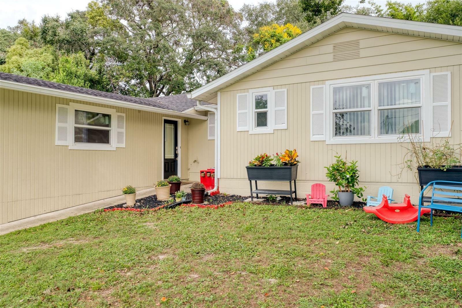 Property Photo:  246 Angeles Road  FL 32713 