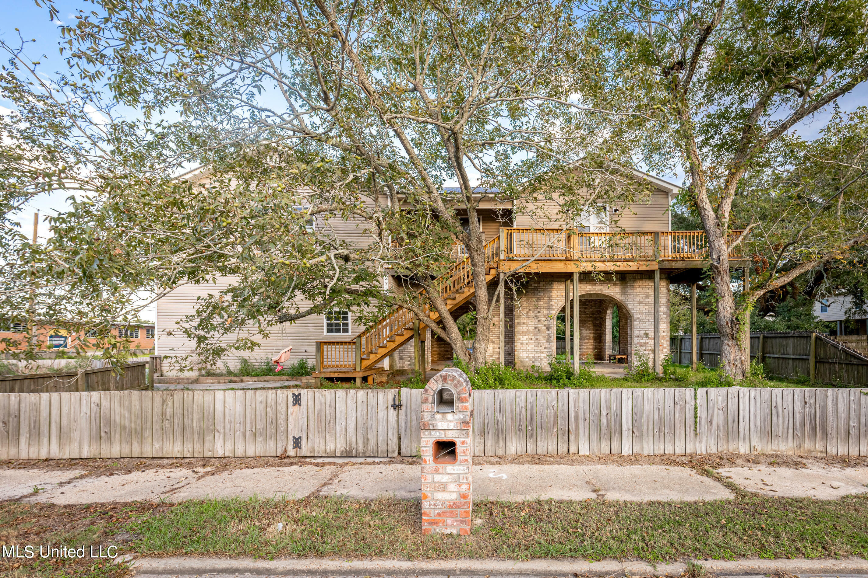 Property Photo:  2708 Canty Street  MS 39567 