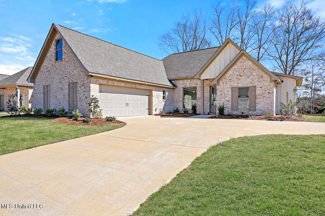 Property Photo: 654 Prosperity Place MS 39042