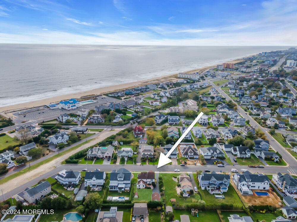 7 Anderson Street  Monmouth Beach NJ 07750 photo