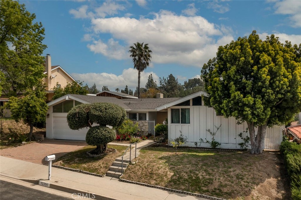 Property Photo:  12350 McLennan Avenue  CA 91344 