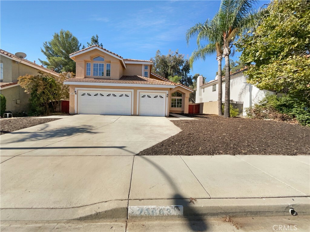 Property Photo:  23663 Cadenza Drive  CA 92562 