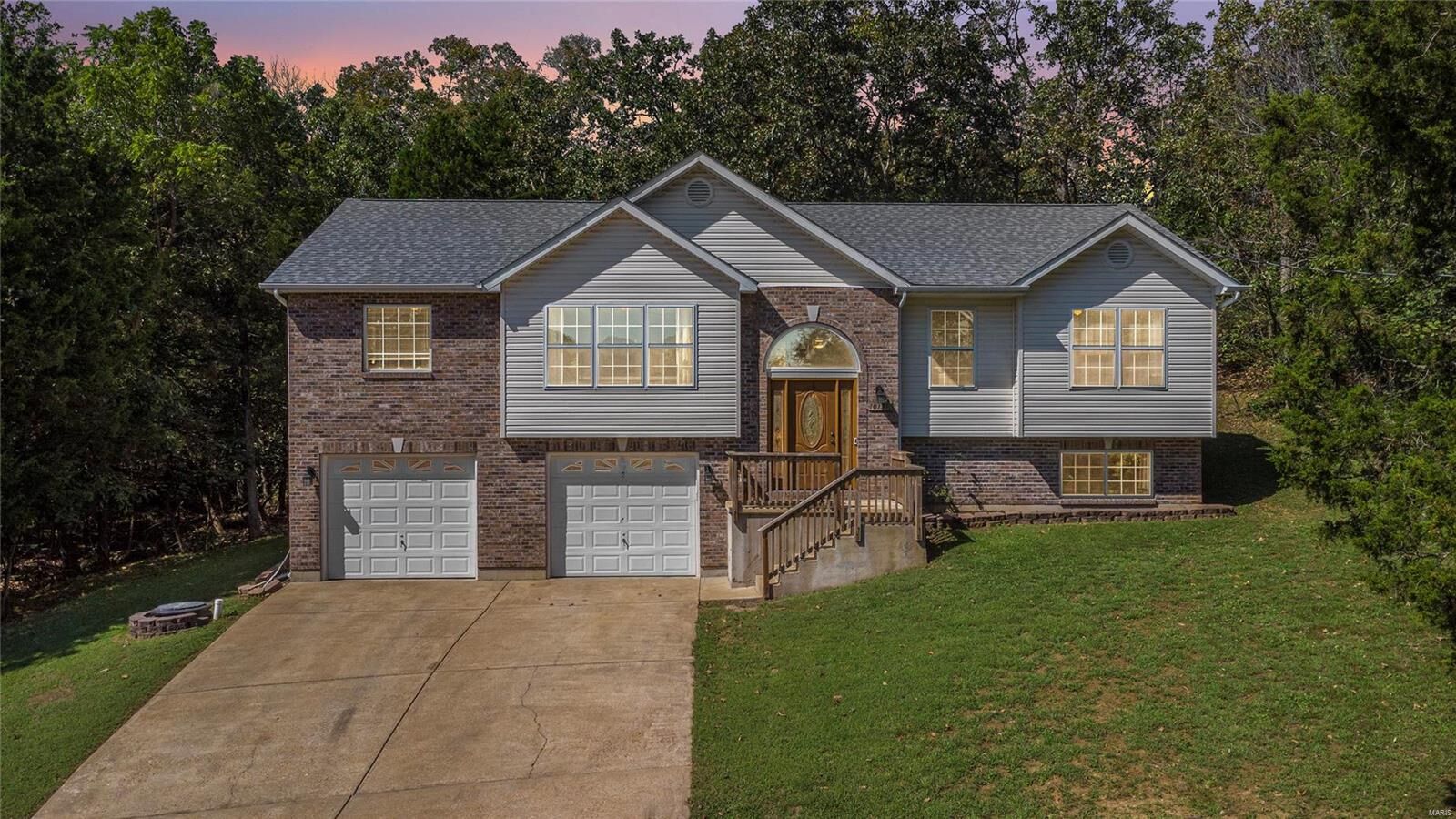 Property Photo: 10131 Lake Ridge Drive MO 63050