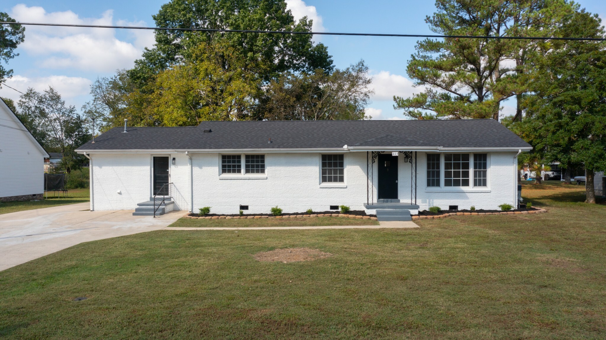 Property Photo:  223 Davis St  TN 37160 